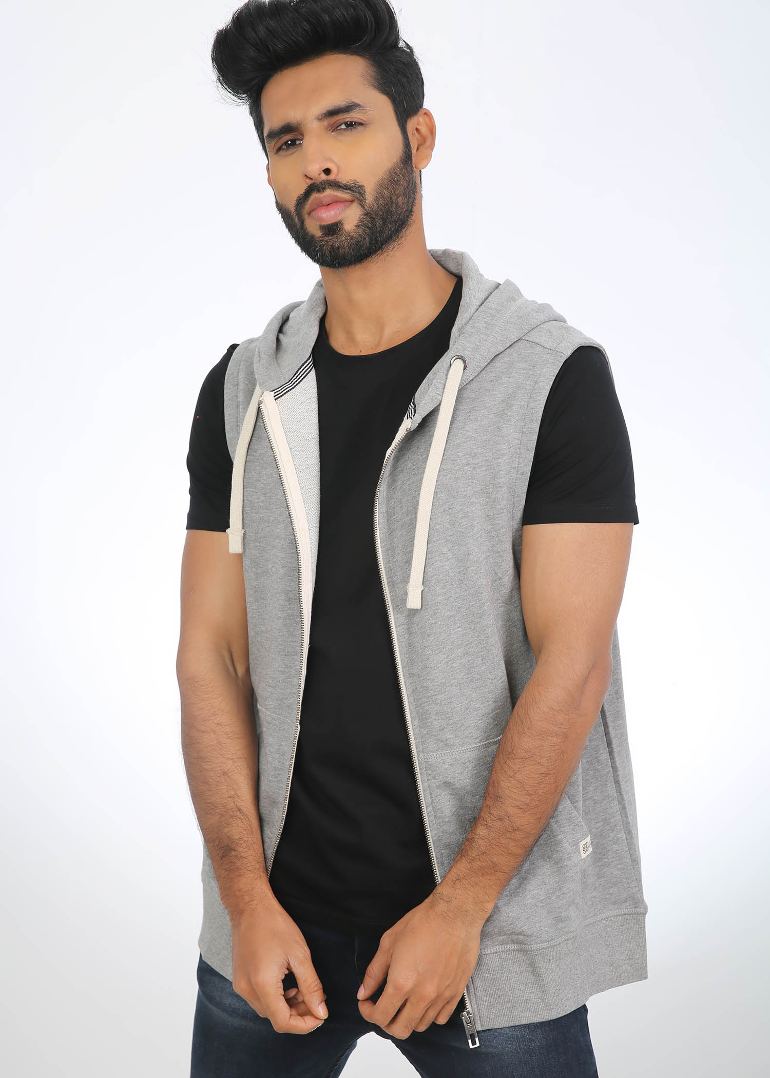 BRANDED SLEEVELESS HOODIE 